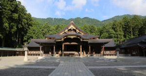 彌彦神社（西蒲原郡）