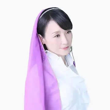 碧斗彩良（あおとさら）先生