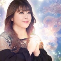 緋彌（あけみ）先生